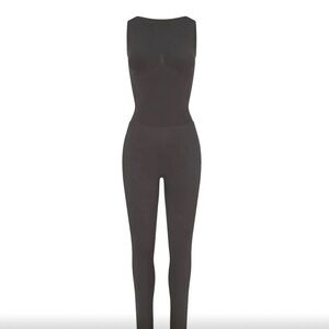 Skims Contour Lounge/Recycled Nylon Catsuit ⌛️